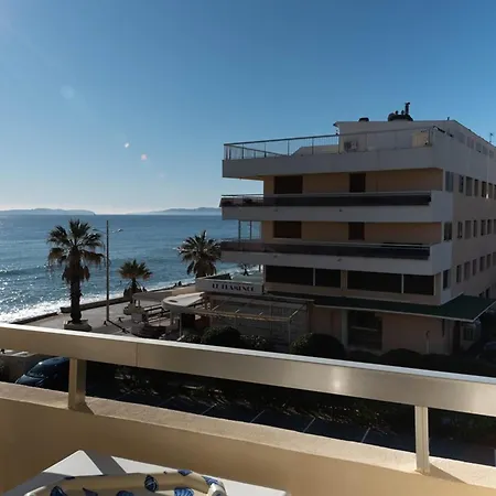 4 Pers Avec Climatisation Et Parking, Vue Mer, Du Lavandou - Fr-1-803-22 Daire *