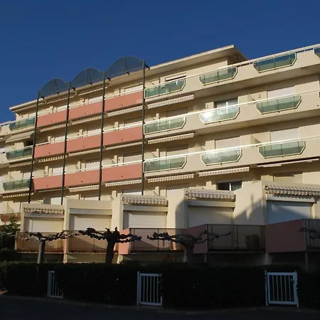 4 Pers Avec Climatisation Et Parking, Vue Mer, Du Lavandou - Fr-1-803-22 * לה לבאנדו